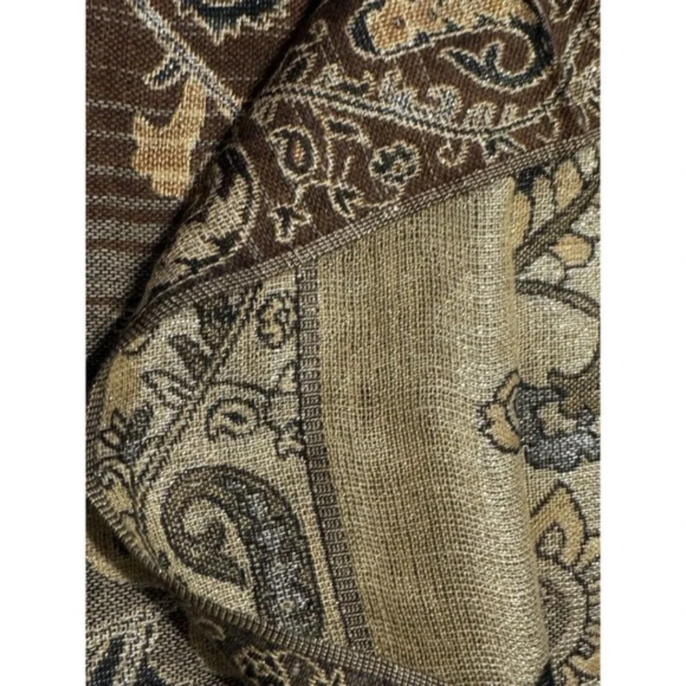 Collection Eighteen Brown Gold Paisley Metallic Pashmina Wrap Scarf Fringe 67-06
